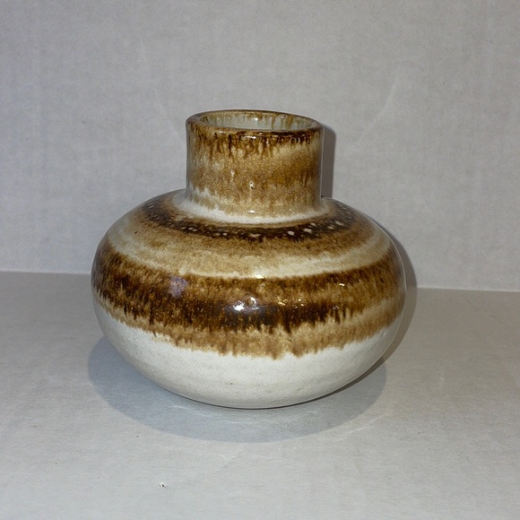 Mid-Century Modern Zaalberg Pottery Holland Small Earthenware Neutral Vase - Picture 2 of 9